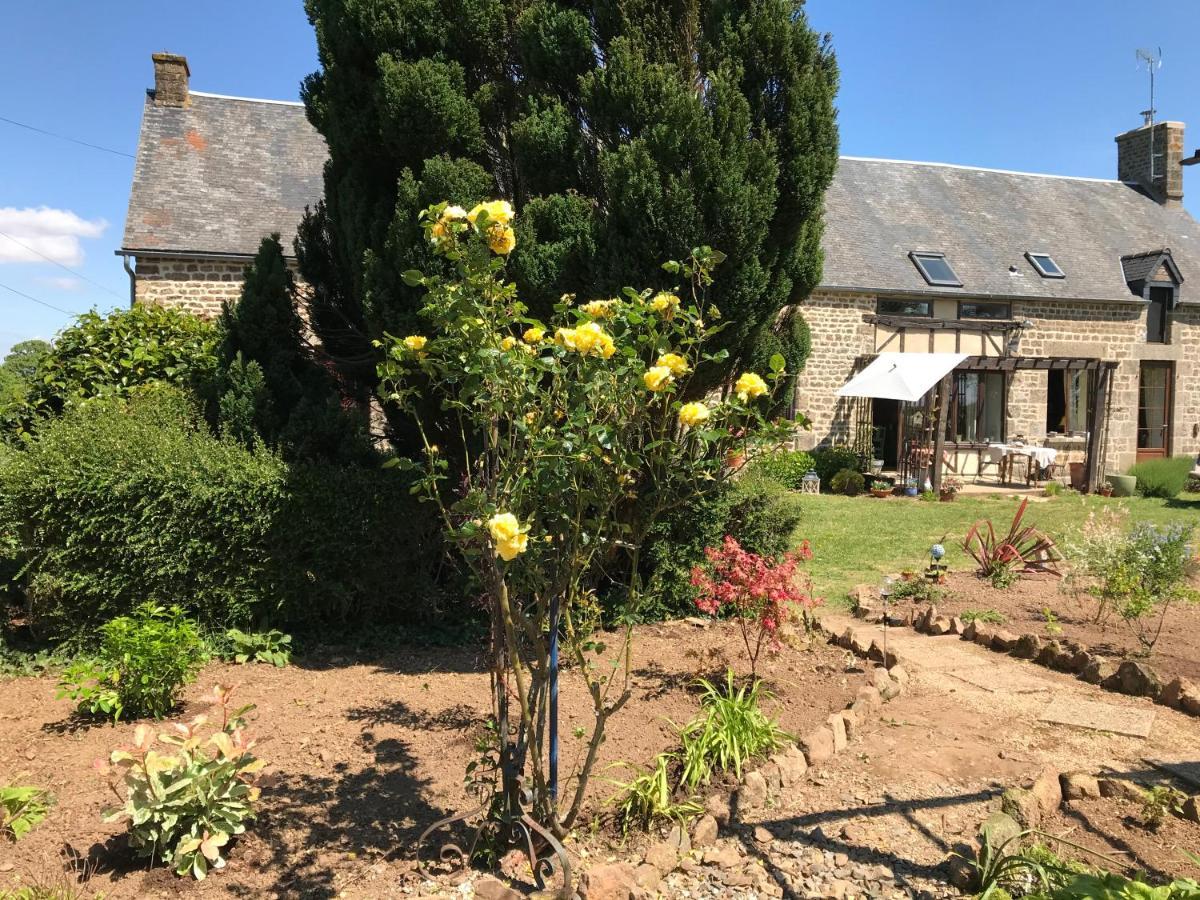 Le Jardin Des Fees Bed and Breakfast Savigny-le-Vieux Buitenkant foto