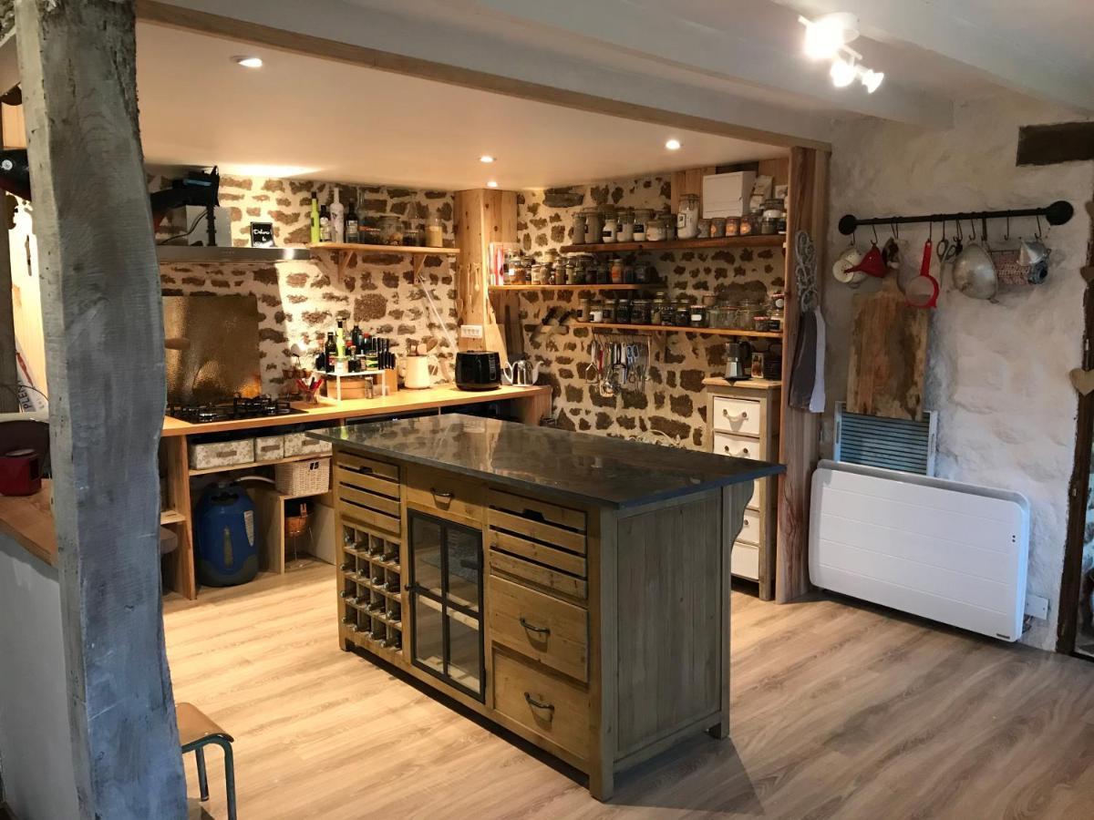 Le Jardin Des Fees Bed and Breakfast Savigny-le-Vieux Buitenkant foto