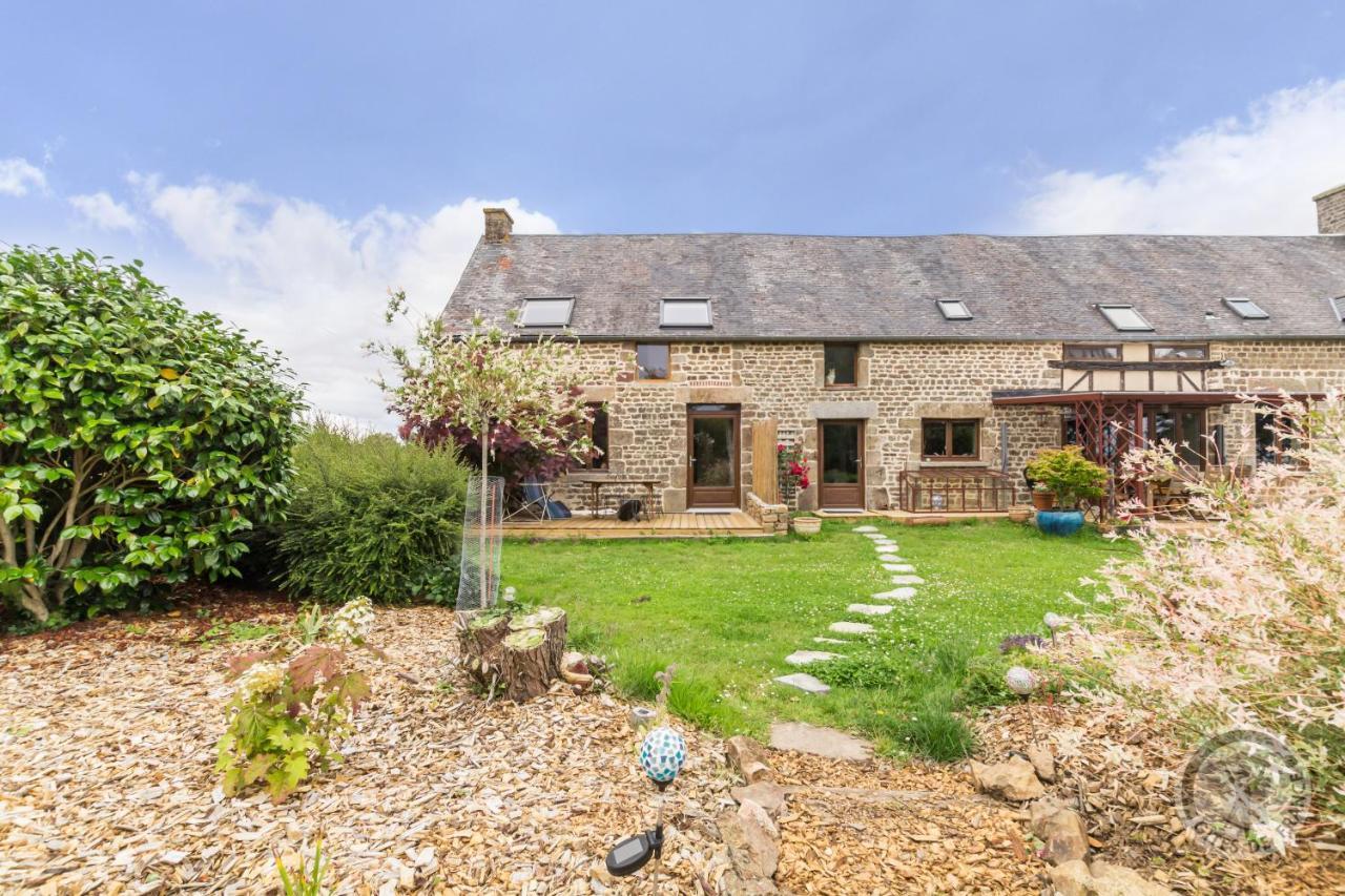 Le Jardin Des Fees Bed and Breakfast Savigny-le-Vieux Buitenkant foto