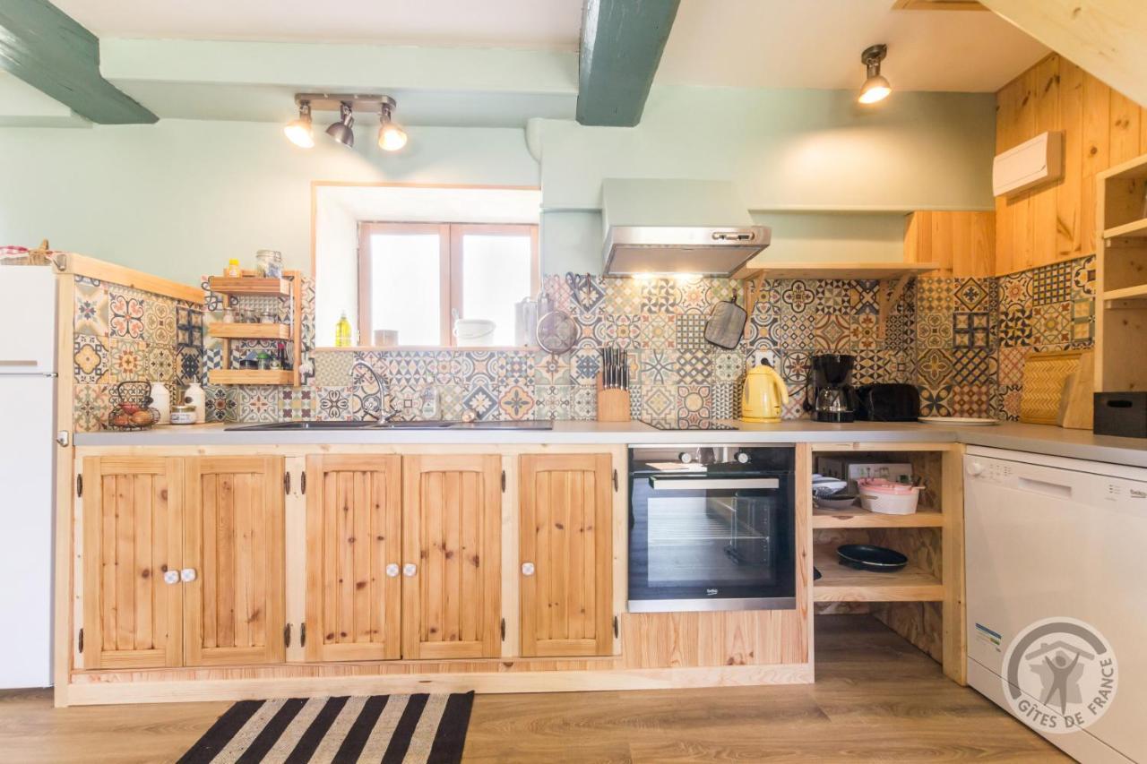 Le Jardin Des Fees Bed and Breakfast Savigny-le-Vieux Buitenkant foto